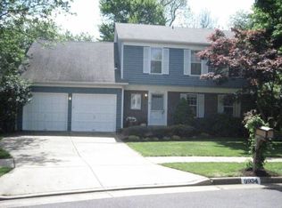 9934 Courthouse Woods Ct, Vienna, VA 22181