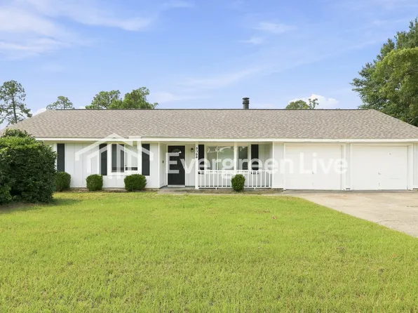 3733 Fairington Dr, Hephzibah, GA 30815