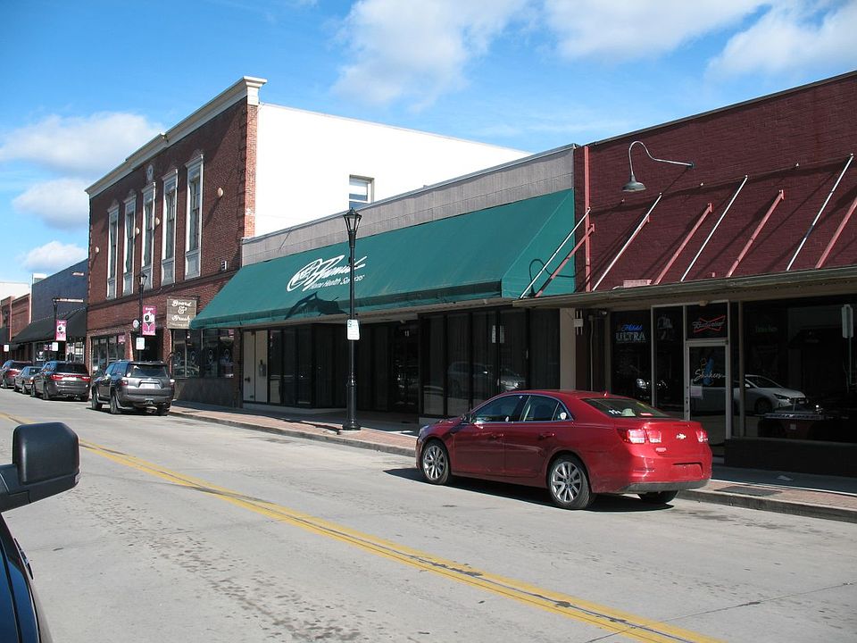 1st image of 18 N Main St