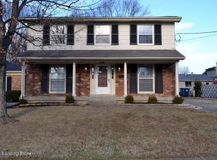 4201 Landside Dr, Louisville, KY 40220
