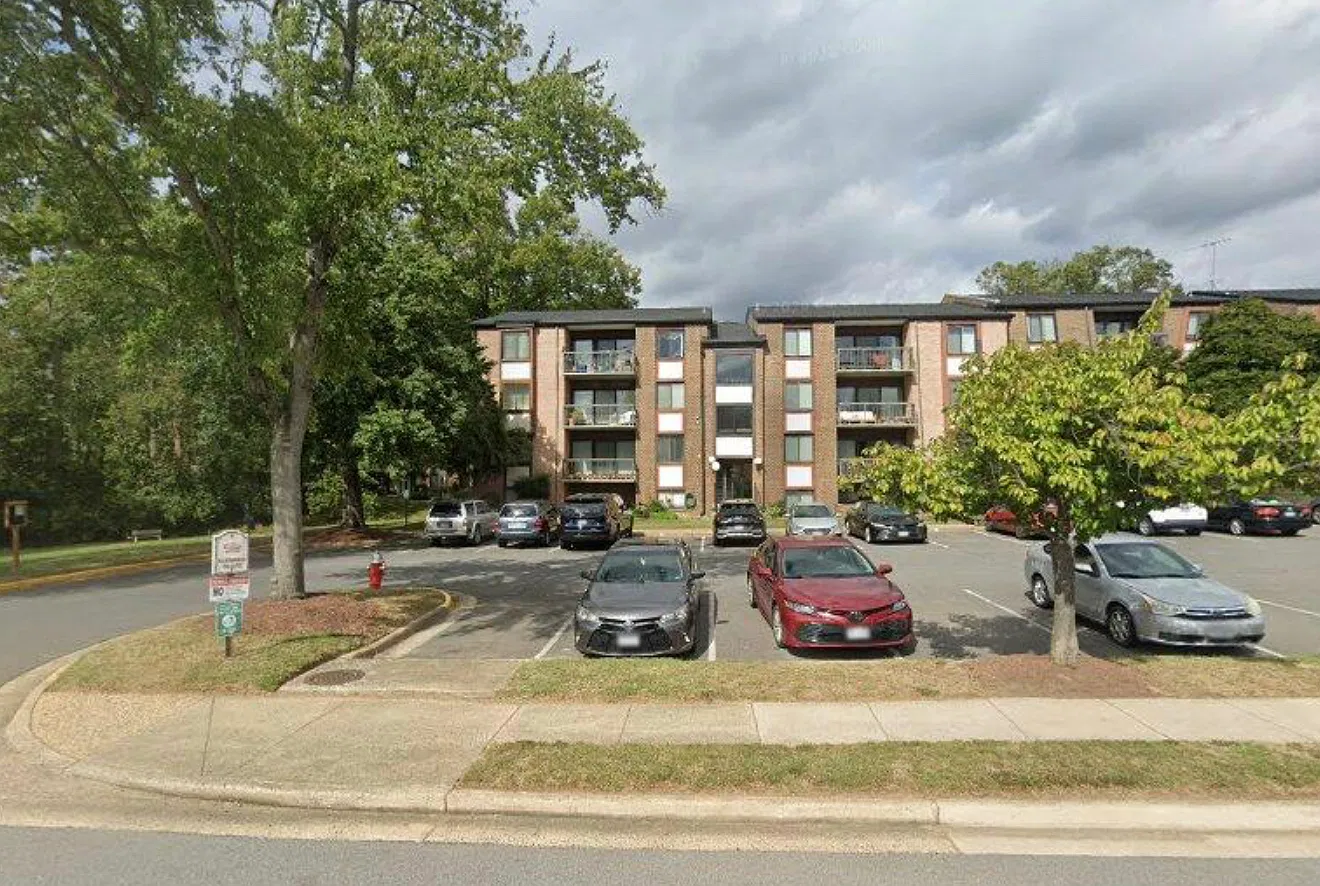 2 bed, 1109 sqft, $2,200 — Photo 1