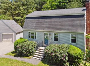 84 Kendall Pond Rd, Windham, NH 03087