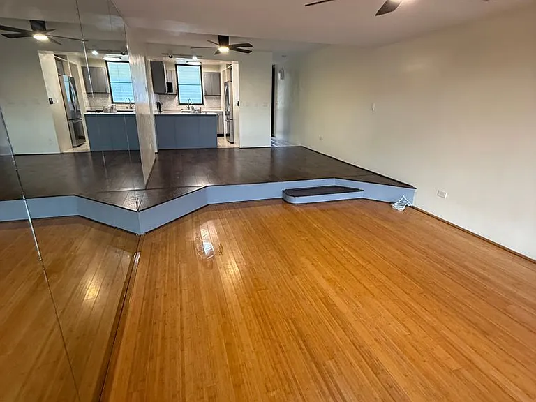 521 Hahaione St #19G — Photo 9