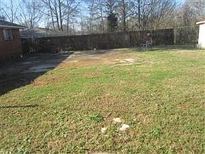 2nd image of 540 Cassville Rd APT 2