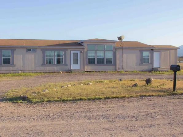 3815 E Nightstar Ln, Safford, AZ 85546