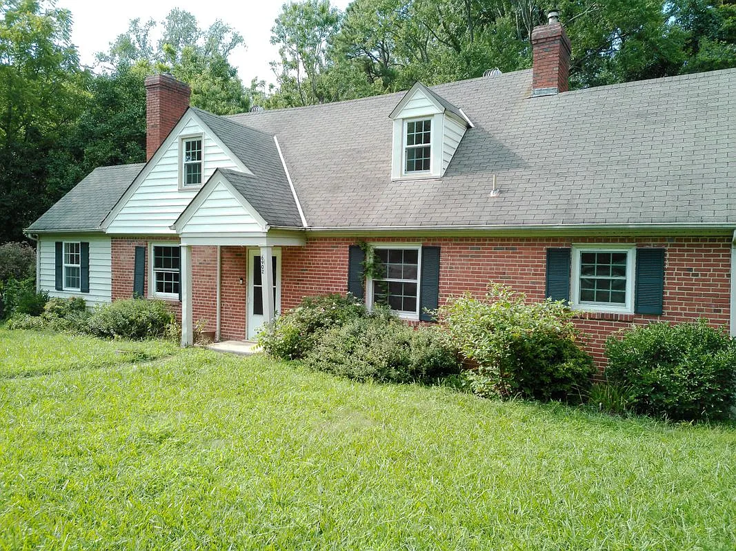 3 bed, 2.0 bath, 1798 sqft, $2,150 — Photo 3
