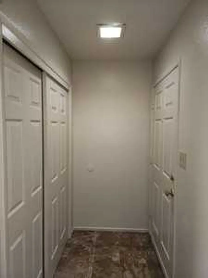 Building Photo - 1301-1309 Ensenada Dr
