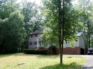 270 Tall Timbers Dr, Lewisburg, WV 24901
