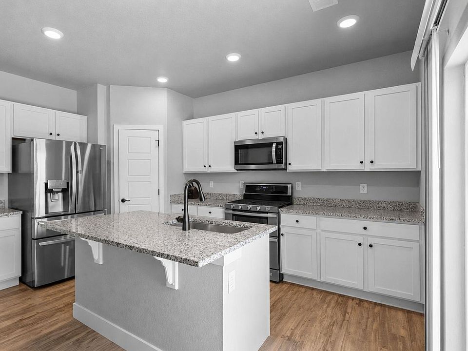 1st image of 6205 Sherwood Ave