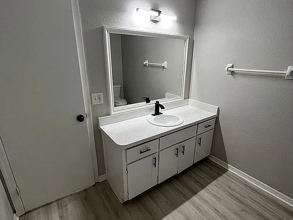 5th image of 4955 Orange Blvd #12