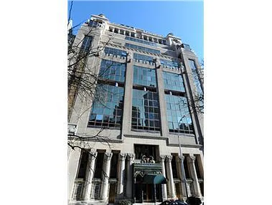 Sold by Douglas Elliman | media 32