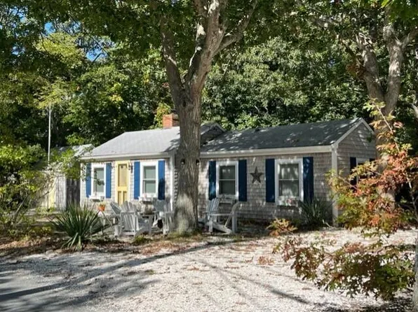 12 Parkwood Road, South Yarmouth, MA 02664