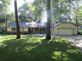 410 Channel Rd, Muskegon, MI 49445