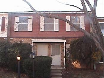 1st image of 130 Hancock Pl NE