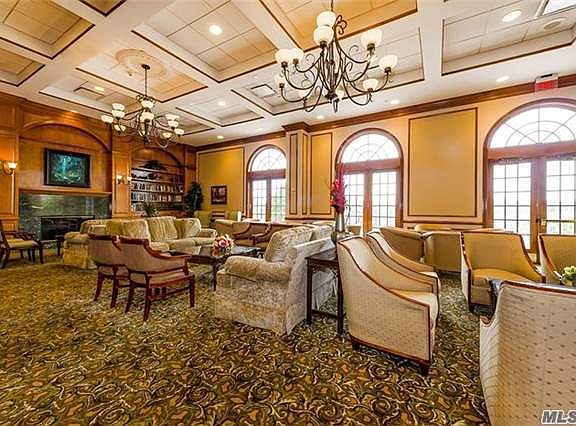 3rd image of 922 Altessa Blvd