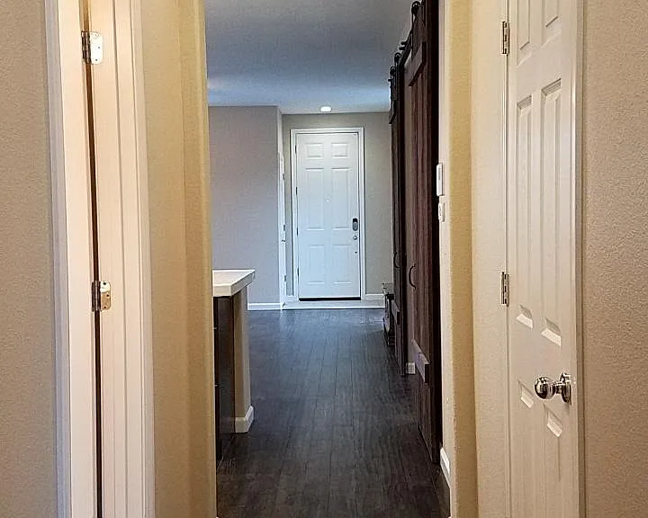 3919 Heritage Ave — Photo 16