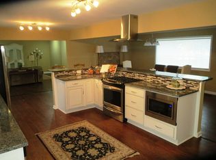 2242 Capri Dr, Birmingham, AL 35226