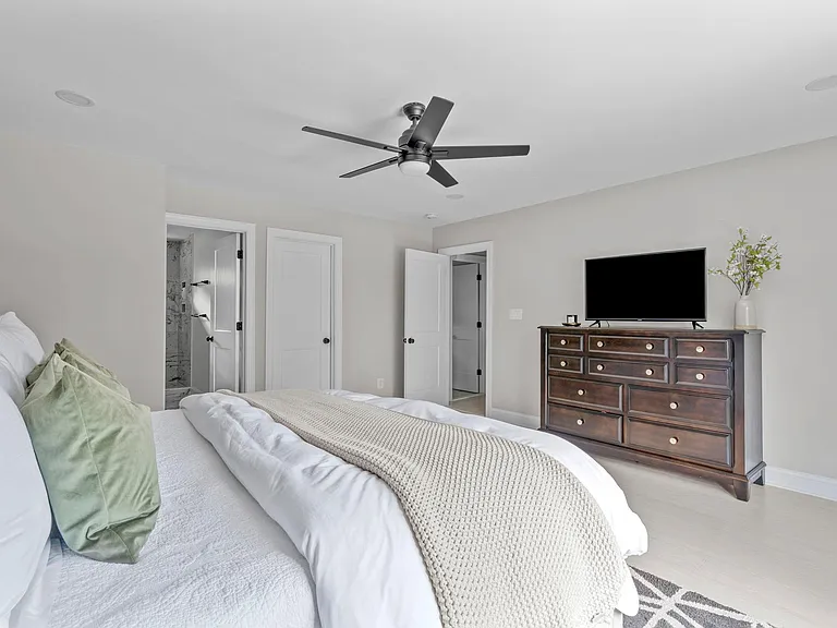 3513 Brook Dr — Photo 30