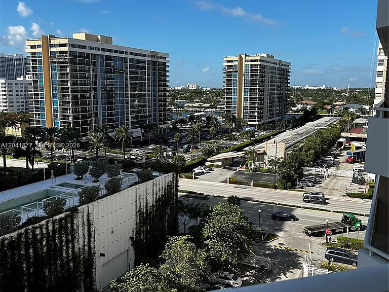 1980 S Ocean Dr #8A — Photo 14