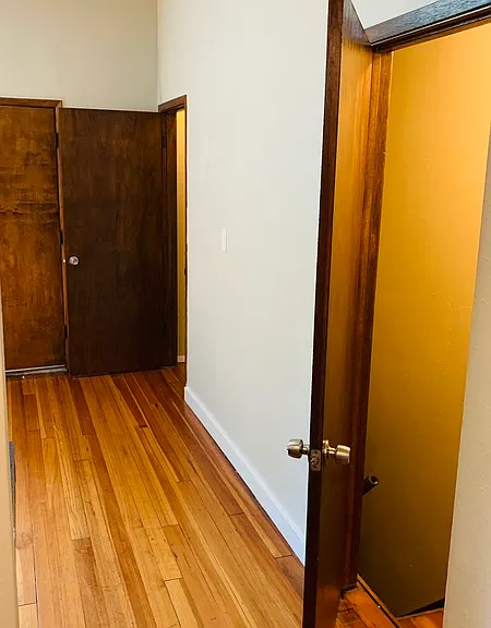 3218A Cherokee St — Photo 11