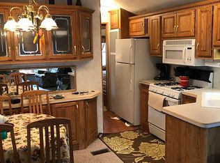 227 Sterling Shore Rd, Lake Ariel, PA 18436