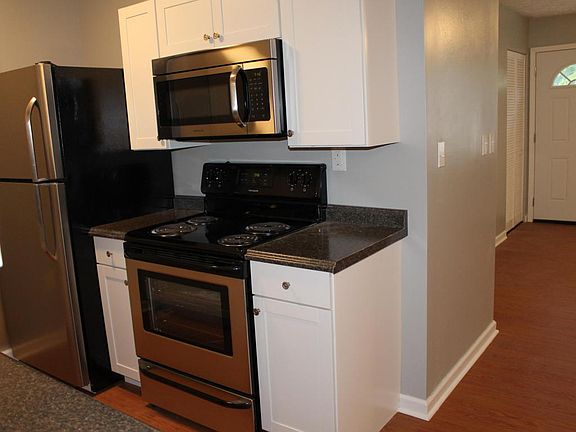 4th image of 5406 Carling Ct