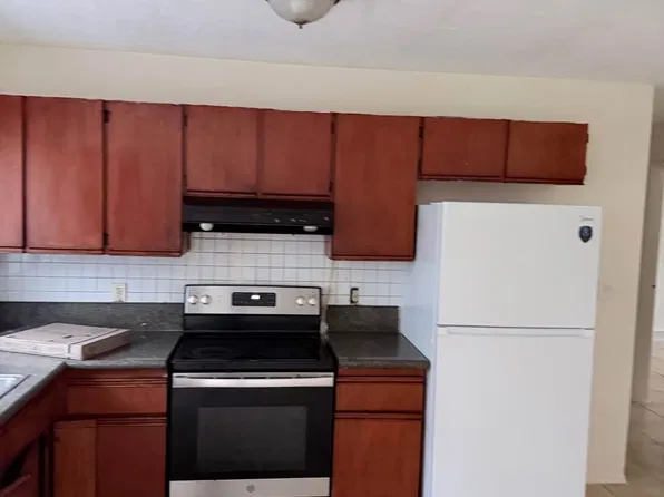1022 McCandless Ln #C, Honolulu, HI 96817