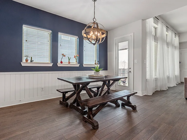 1825 Oak Trail Dr — Photo 12