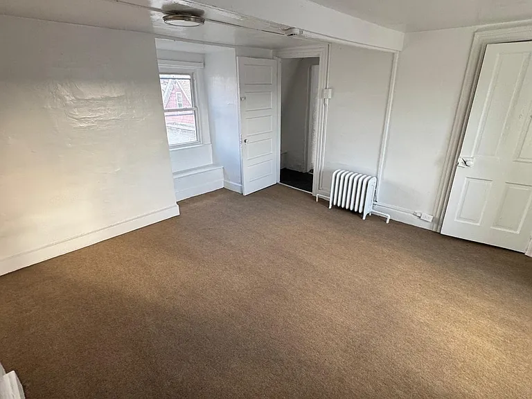 308 Bessemer Ave #4 — Photo 8