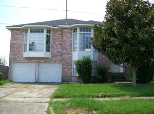 288 Southwood Dr, Gretna, LA 70056
