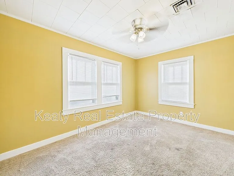 413 Dorothy St — Photo 12