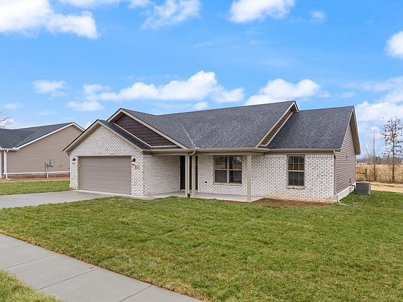 3rd image of 539 Chickasaw Dr
