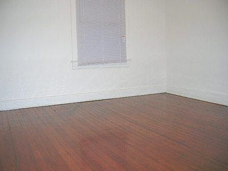 5th image of 123 S 40th St