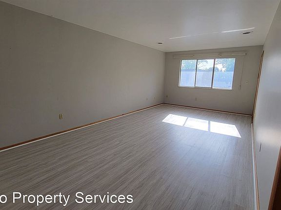 3rd image of 426 Haskins Ave #11
