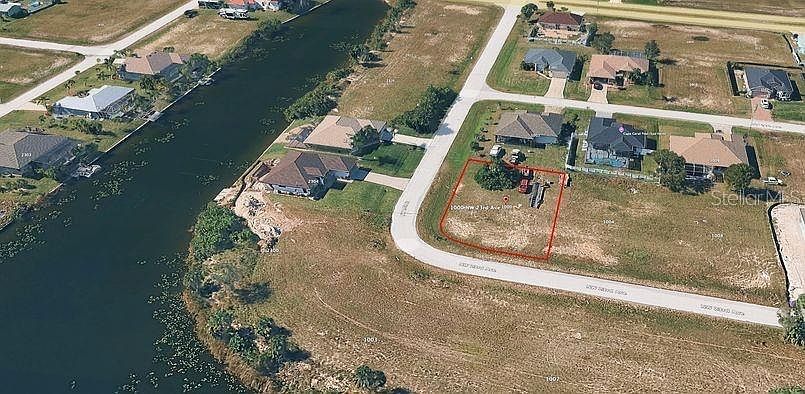 1st image of 33 NW 15TH TERRACE LOT 1