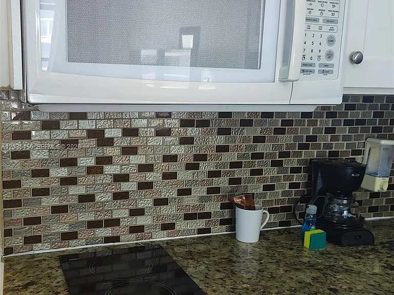 6345 Collins Ave #830 — Photo 6