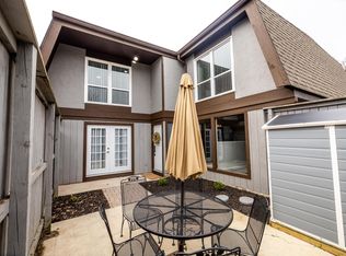 5437 Worthington Forest Pl E, Columbus, OH