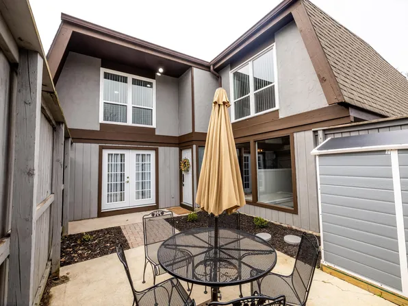 5437 Worthington Forest Pl E, Columbus, OH 43229