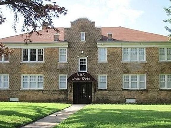 2nd image of 1712 N Indiana Ave APT 3