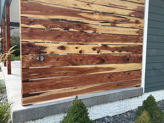 3rd image of 713 W 27th St #1