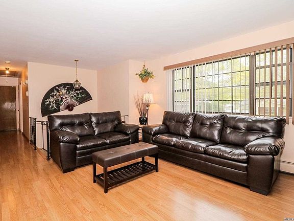 2nd image of 152 Cumberland St