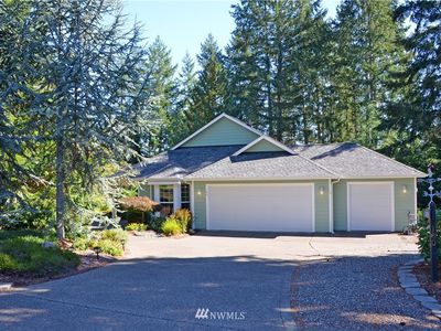 160 E Fairway Dr, Allyn, WA, 98524