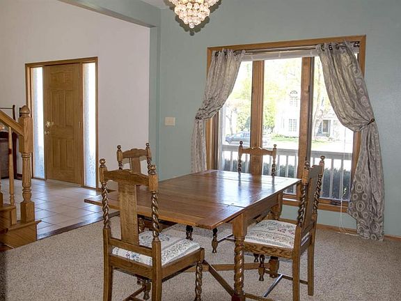 4th image of 1804 Continental Dr