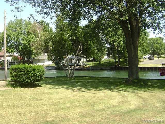 2nd image of 22 Council St