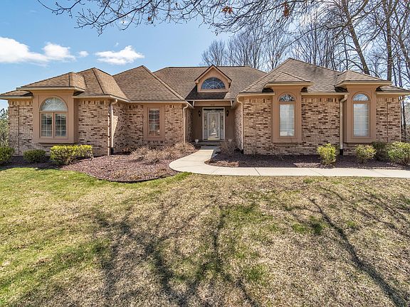 2nd image of 9082 Stone Hollow Ct