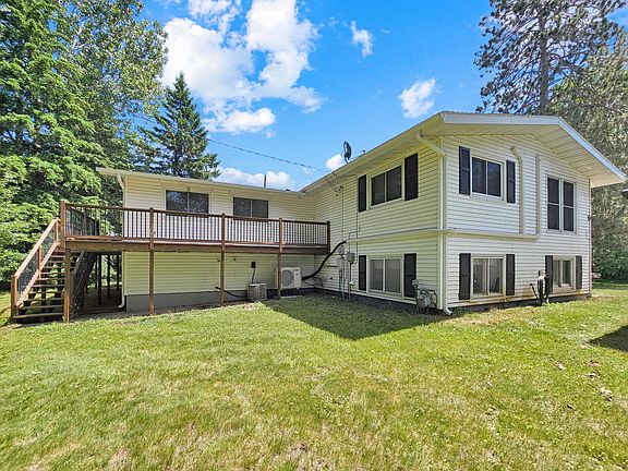 3rd image of 709 Hall Pl