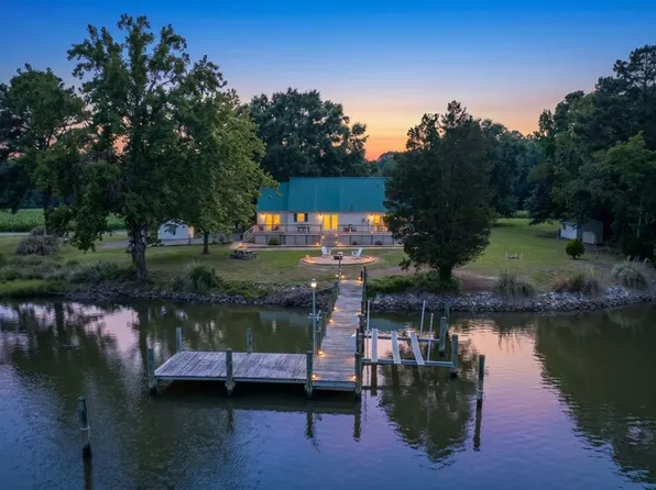 1169 Flood Point Rd, Heathsville, VA 22473