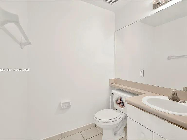 16301 SW 100th Ter — Photo 23