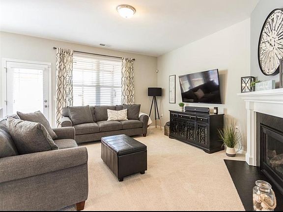 3rd image of 5426 Jessip St