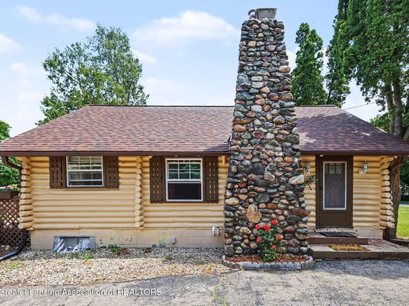 803 Roosevelt St, Mason, MI 48854